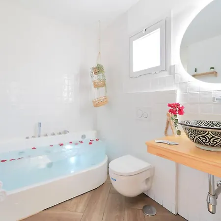 Luxury Mauresque Jazuzzi Andalu * Torremolinos